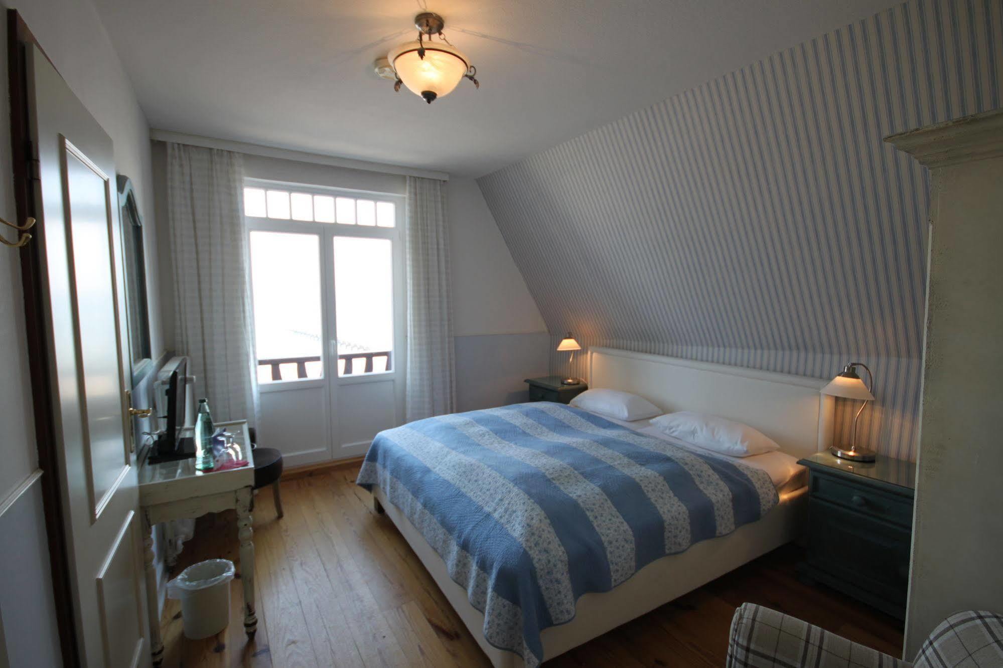 Strandperle Lieblingsplatz Hotel Любек Екстер'єр фото